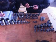 Alloy K 500 Monel K 500 Fòje Sokèt Threaded Koud Tee Cap kwa koupin