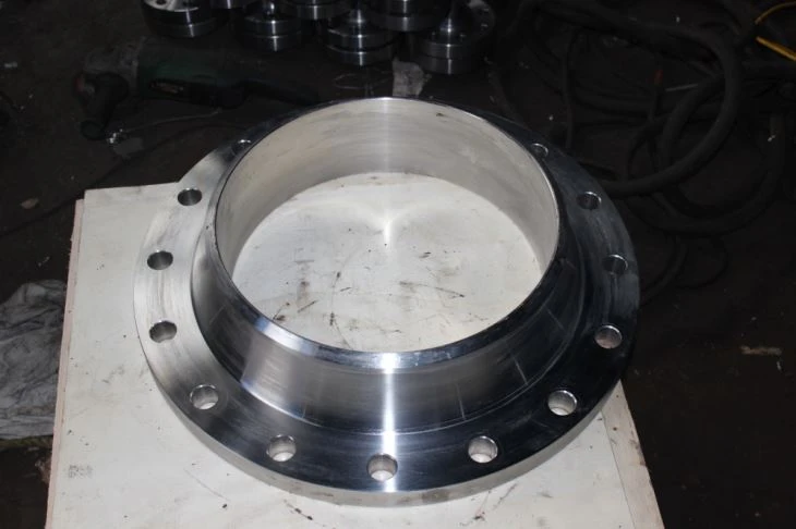 ASTM Yon 182  F 51  ASME B 16. 5  Raised Face Welden Neck Flange  400 # 600 # 900 #  26 nan-36in WN Bride